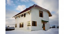 Naturally Insulated Home