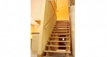 Ecological timber frame staircase